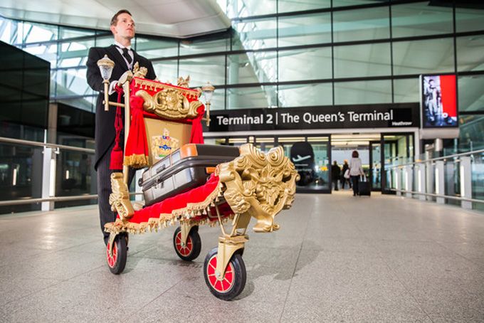 royal luggage trolley