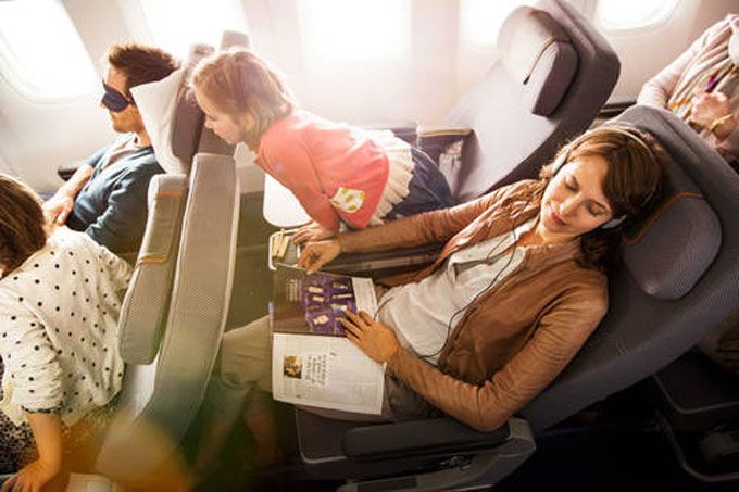 Air Passenger Traffic Growth Slows But Freight Market Bounces Back 2 Lufthansa premium economy