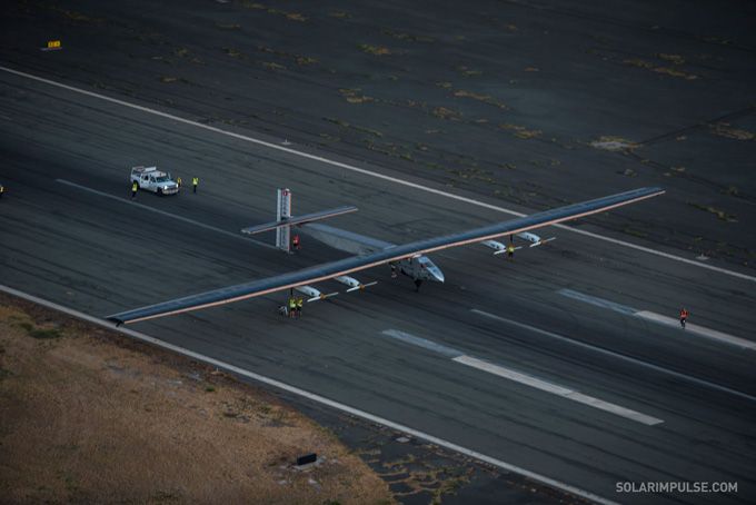 Solar Impulse in Hawaii