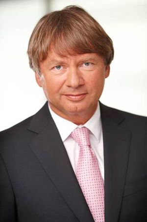 Uwe Kattwinkel Named New Svp Communications At Airberlin 2 Uwe Kattwinkel