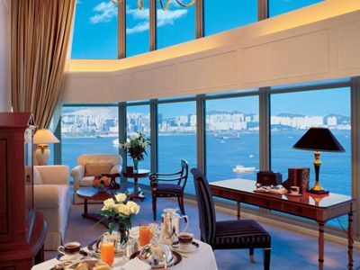 kowloon harbour Bedroom