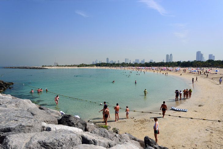 al mamzar beach park