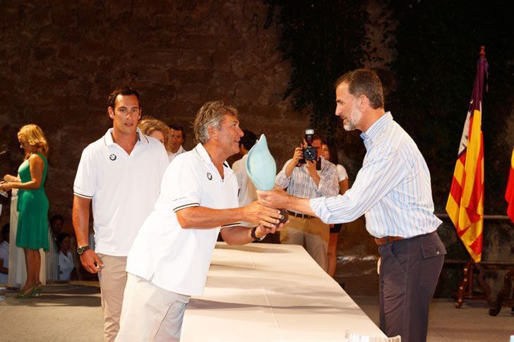 King Felipe Of Spain Presents Trophy To Bmw Sail Racing Academy Team 3 bmw sailing cup