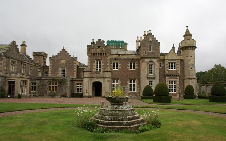 Abbotsford House
