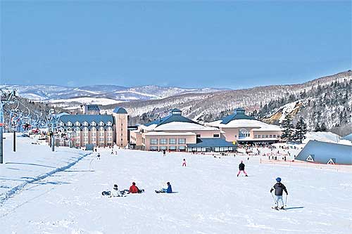 Starwood Opens First Sheraton Ski Resort In Japan 2 Hokkaido Kiroro resort