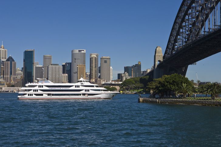 captaincook HarbourStory Cruise