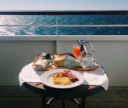 crystal food aboard cruiseship