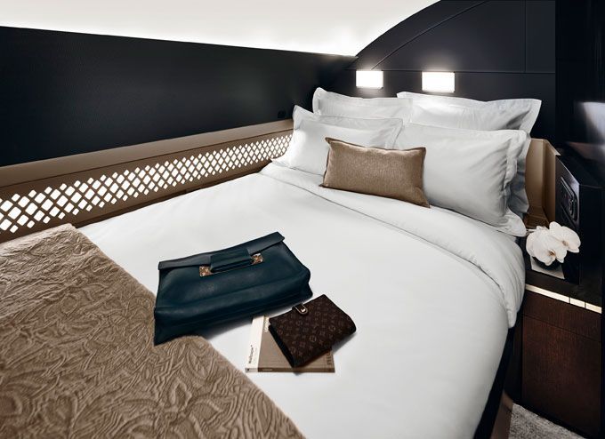 etihad the residence bed