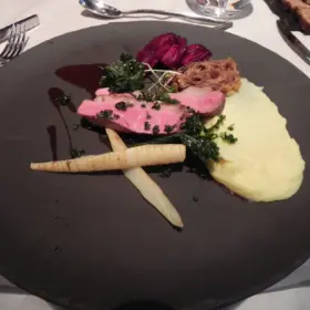 mekk restaurant2