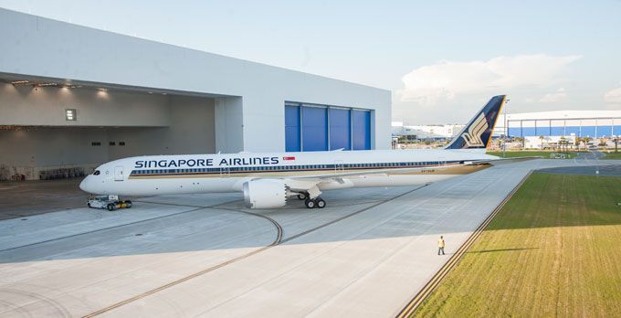 Singapore Airlines 787 10