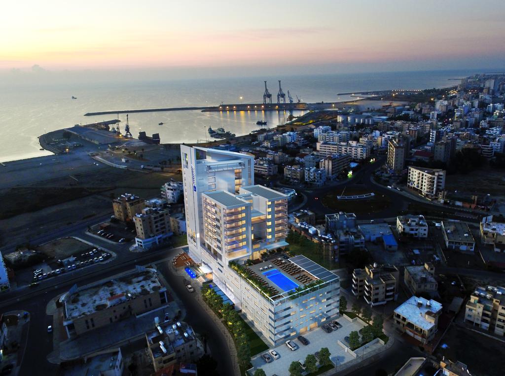 radisson blu larnaca