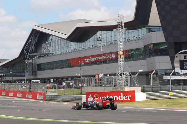 Hilton Hotel To Open At Silverstone Race Circuit 1 silverstone formula1