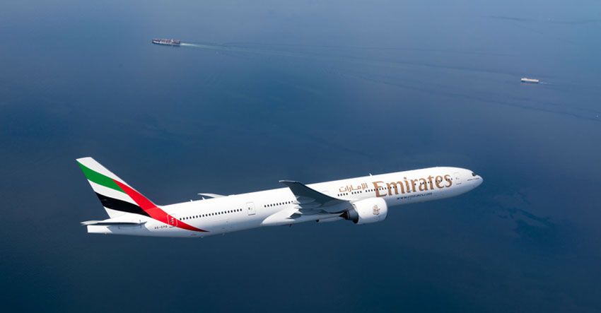 EmiratesB777 300er hero