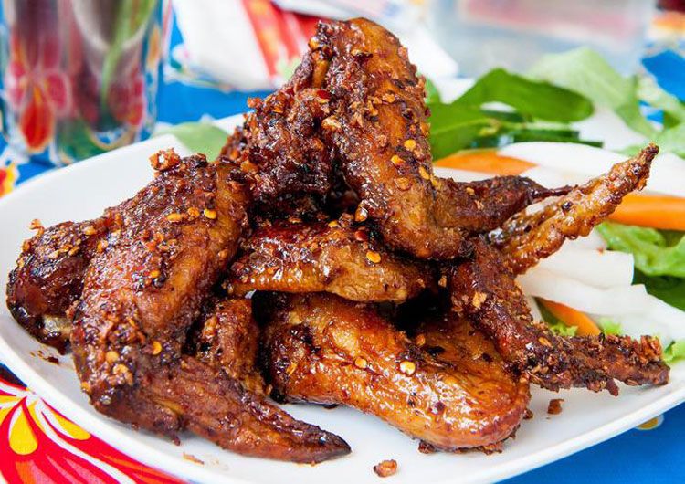 pokpok wings