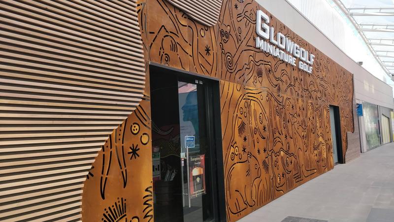 Melbourne'S Glowgolf Docklands Adds The Smallest Bar In Australia 2 GlowGolf Docklands