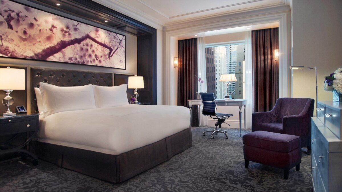 st regis toronto room
