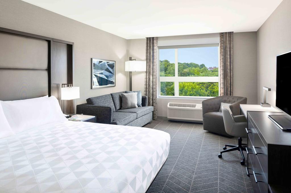 Holiday Inn Boston Logan Airport - Chelsea