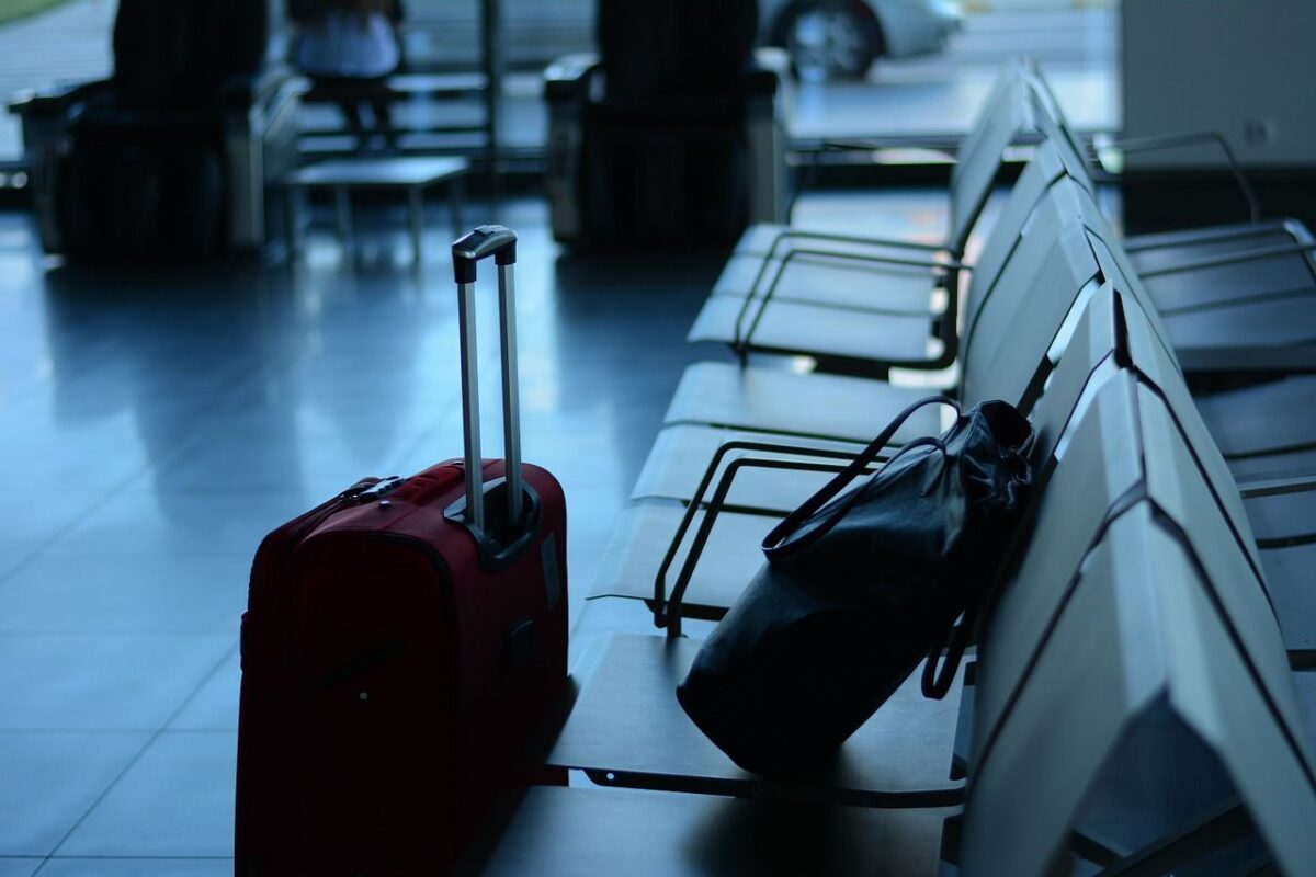 Airport unattended Luggage travel