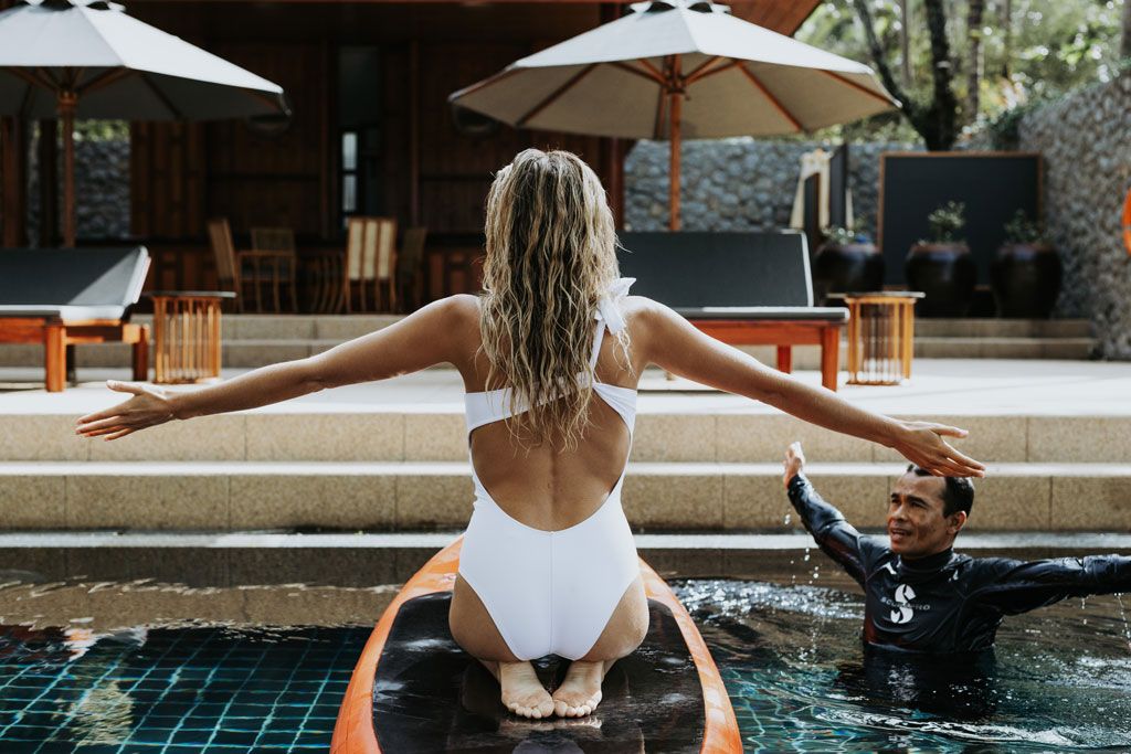 Aman-Paddleboard-Yoga