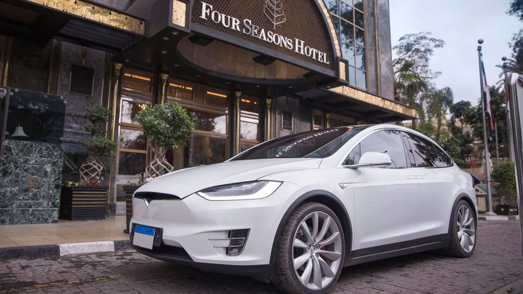 Four-Seasons Hotel Cairo and Tesla