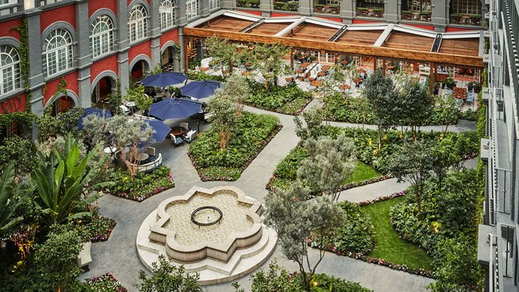Four Seasons Hotel Mexico City garden