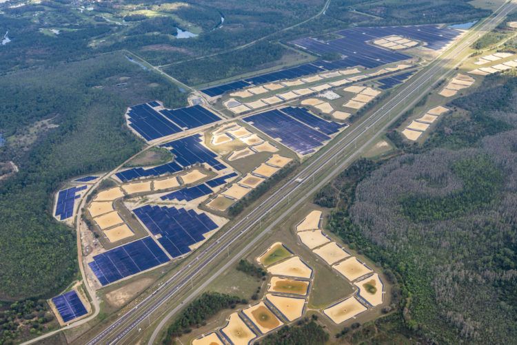 Walt Disney World Resort Unveils Massive New Solar Facility Capable Of Powering Two Theme Parks 2 Walt Disney World Resort Unveils Massive Solar Facility