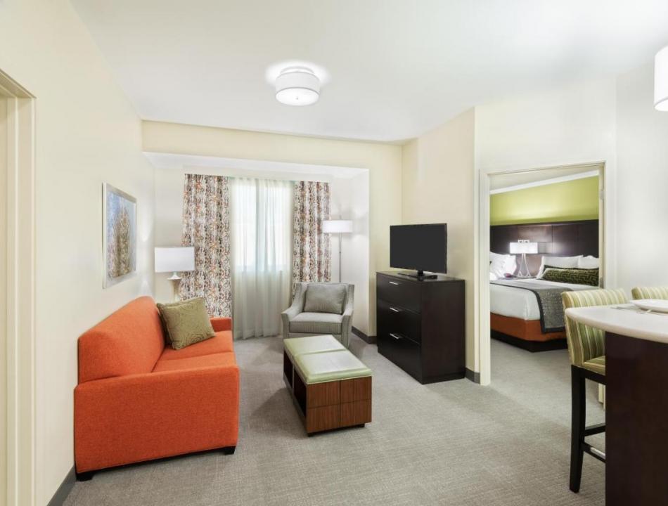 staybridge suites mia