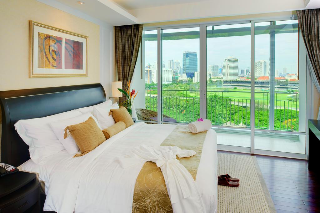 Dusit Suites Hotel Ratchadamri Bangkok room