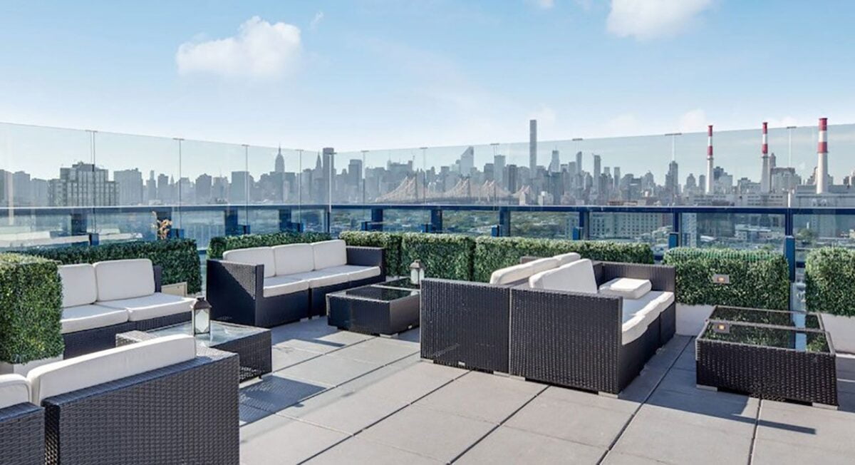 Long Island 4 Points - Hotel Equities