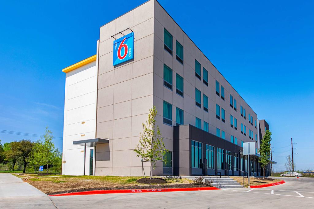 Studio 6 hotel in Austin is open for business