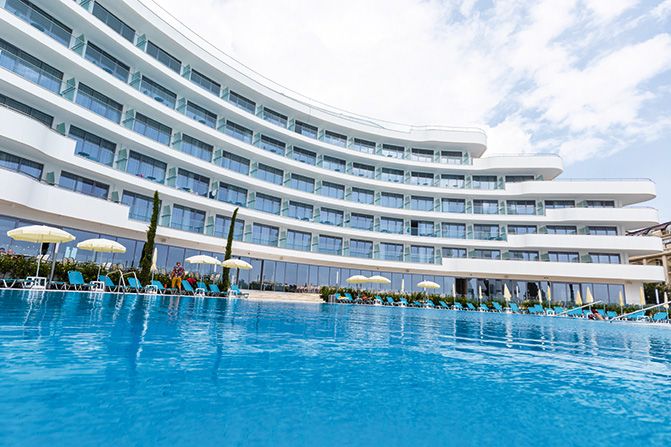 RIU opens all-inclusive hotel in Bulgaria