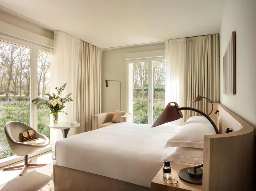 Hyatt Regency Chantilly opens
