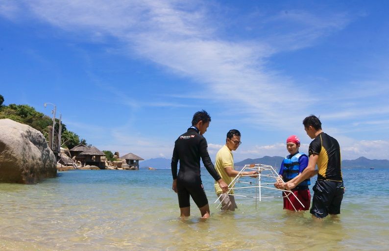 Six Senses' Guests Can Help The Coral Reefs At Ninh Van Bay To Flourish 11