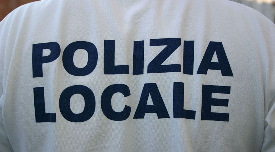 German Tourists Fined In Venice For Making Coffee Near Rialto Bridge 1 Venice police controls tourists