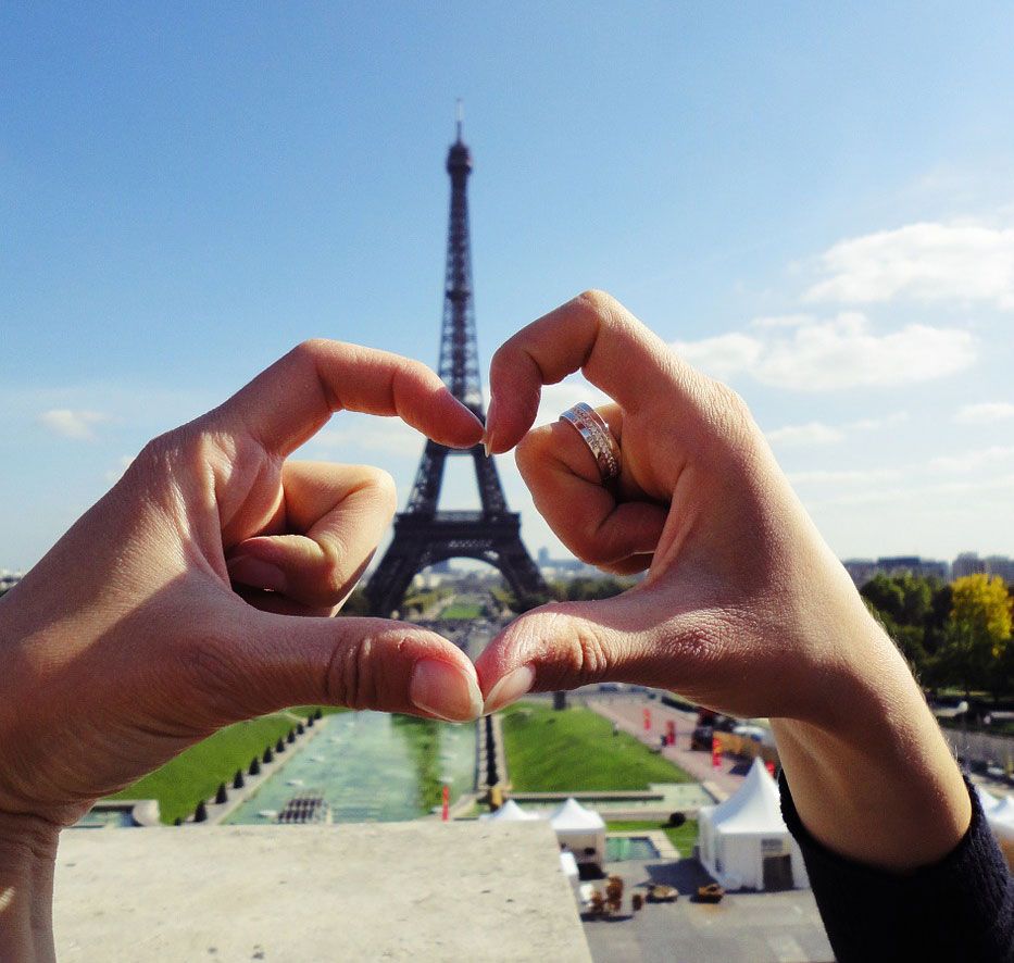 eiffel tower with love