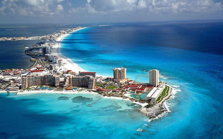 Cancun beaches and hotels