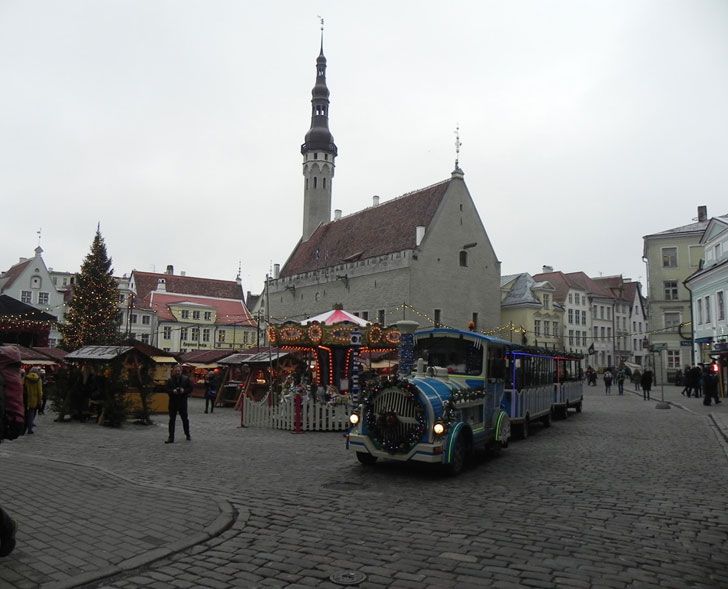 tallinn christmas market