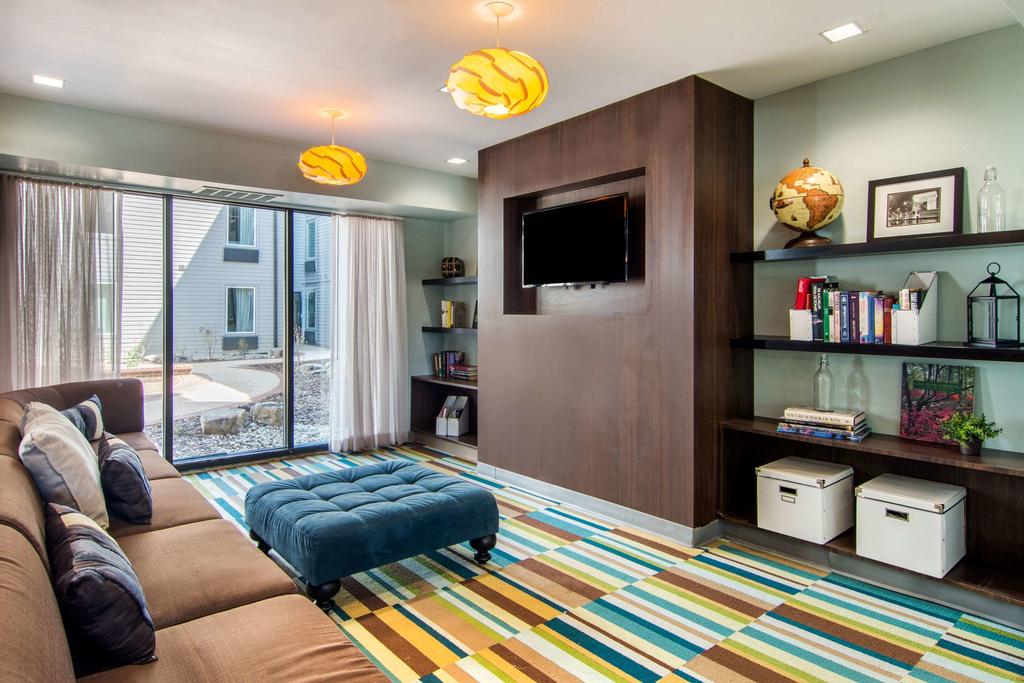 New Hotels Of Atlanta, Georgia - 2018, 2019, 2020 4 Clarion Inn Suites Atlanta Downtown