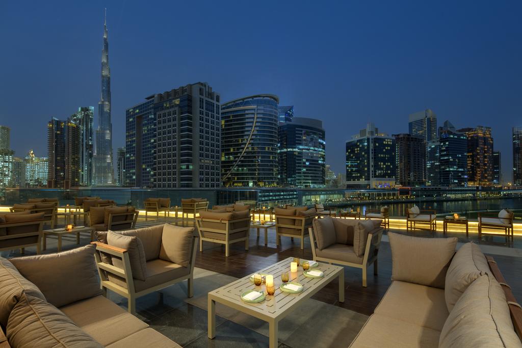 Radisson Blu Dubai waterfront