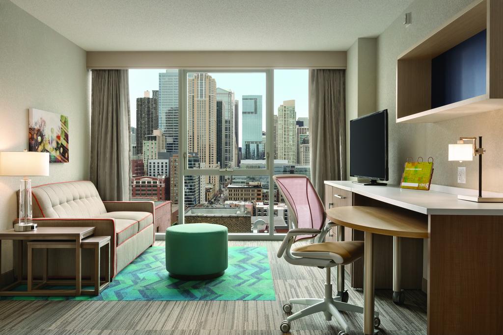 Home2 Suites Chicago River North