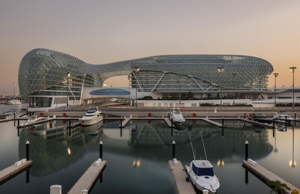 W Abu Dhabi Yas Island marina