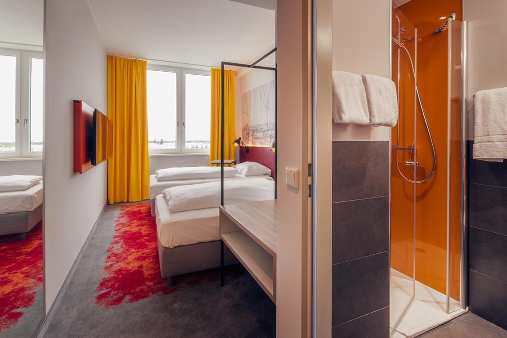 7 Days Premium Hotel Berlin Schonefeld room