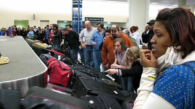 Health risks at the US airports