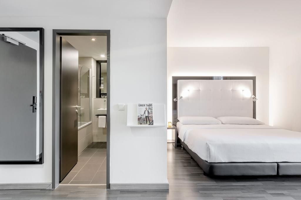 inside by melia berlin mitte room