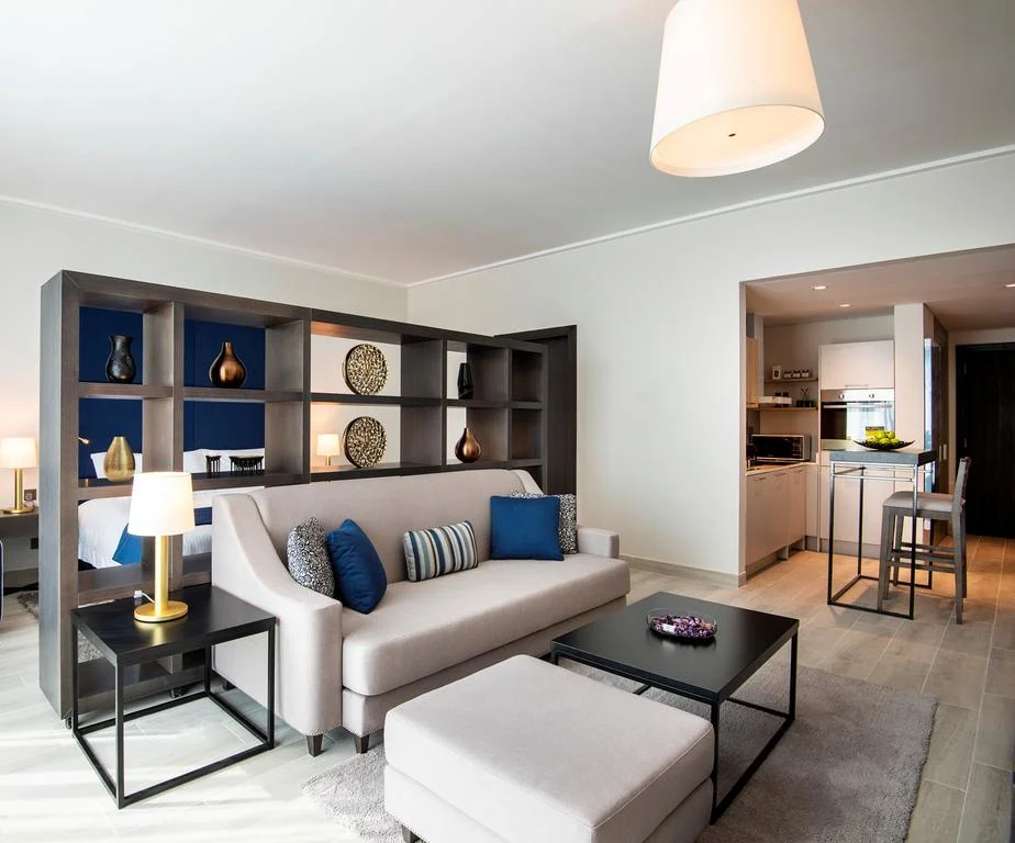 Centara West Bay