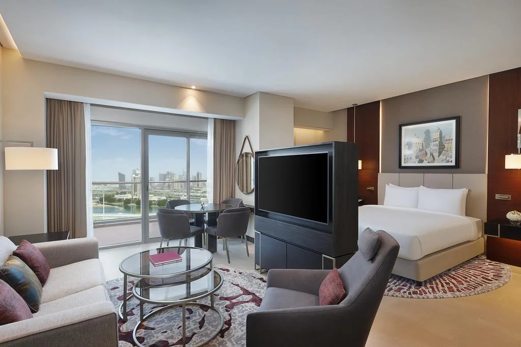 Hilton Doha The Pearl Residences bed