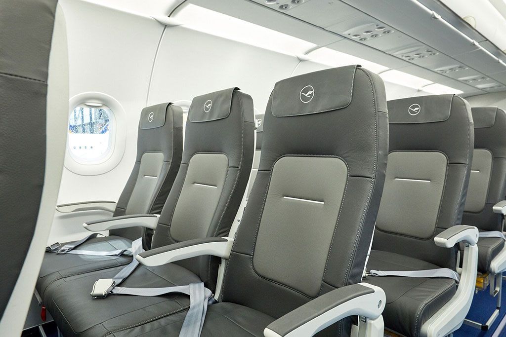 Lufthansa New Physical Distancing Measures
