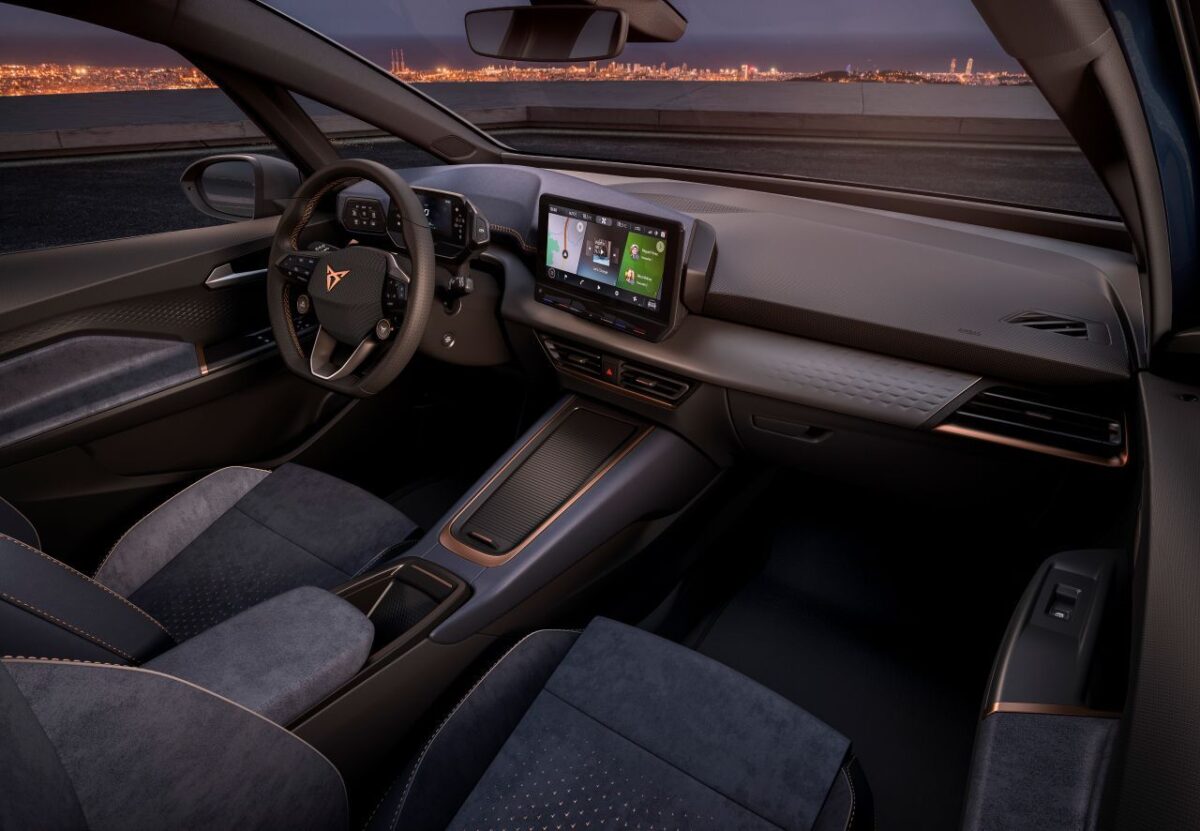 the CUPRA el-Born interior