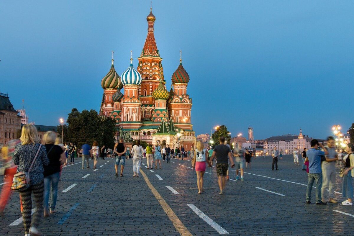Emirates Restarts Services to Moscow