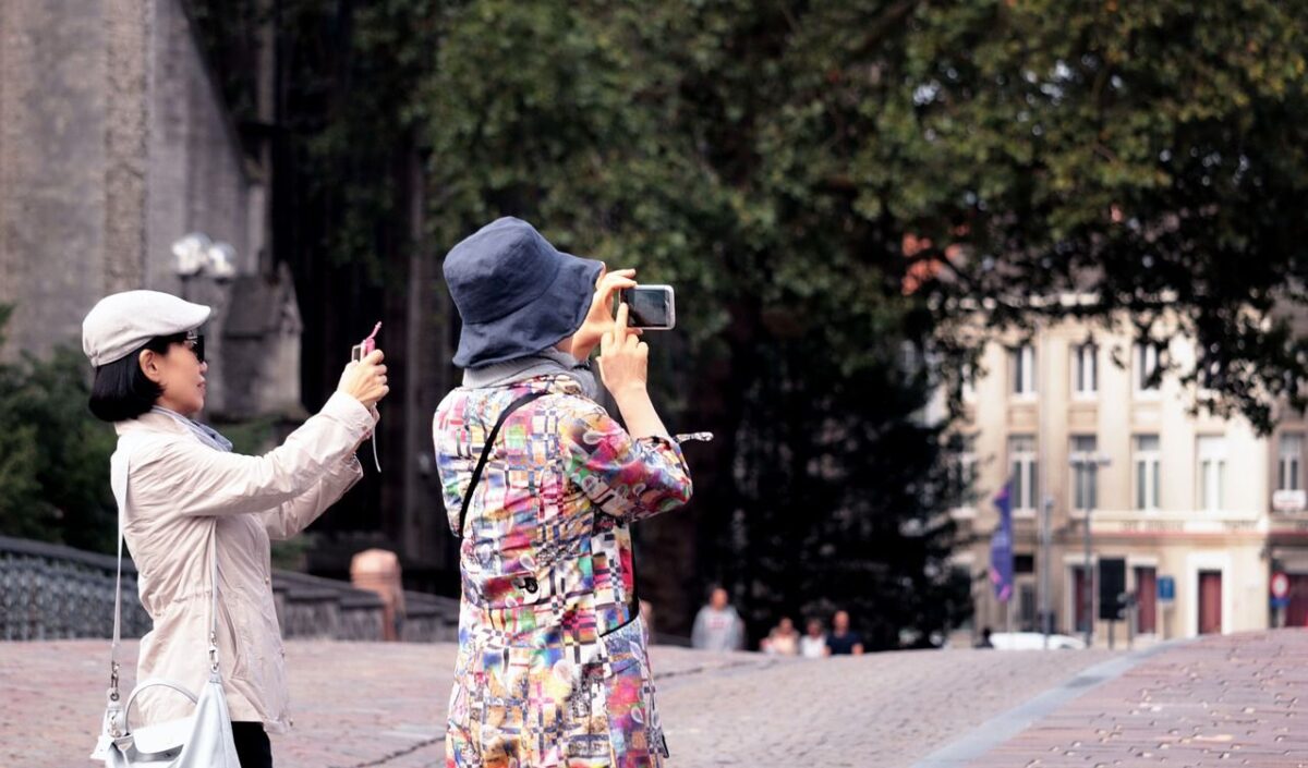 Chinese travelers